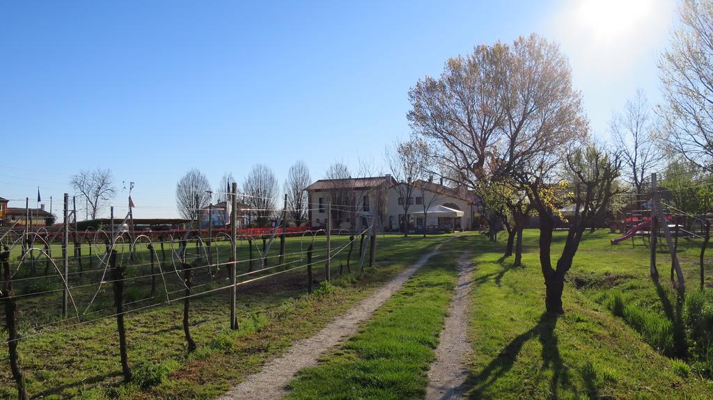Agriturismo L'Albara Villa Villaganzerla Eksteriør billede